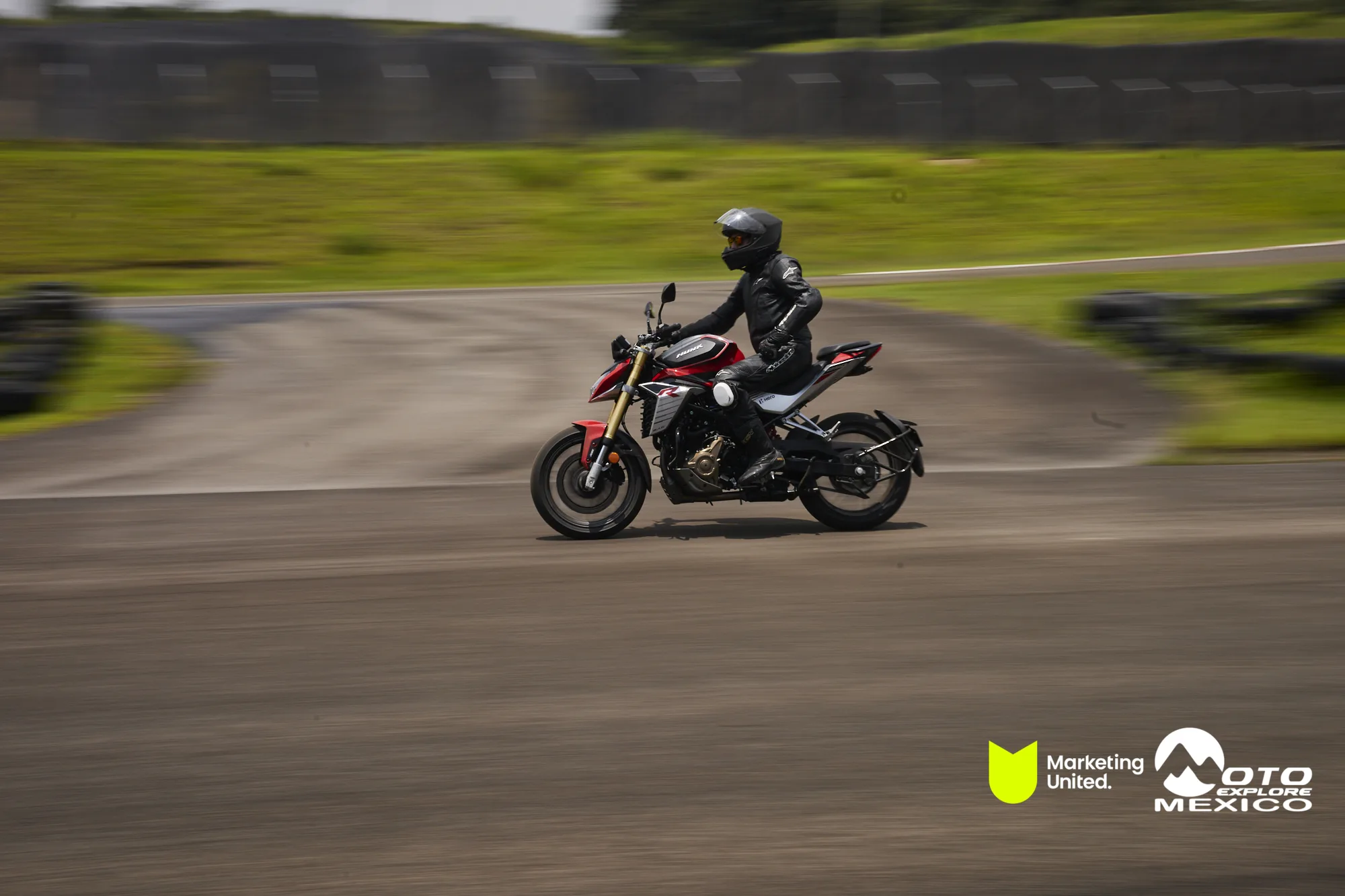 HUNK TRACKDAY 438
